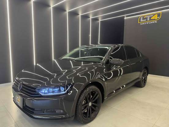 VOLKSWAGEN-PASSAT-2017