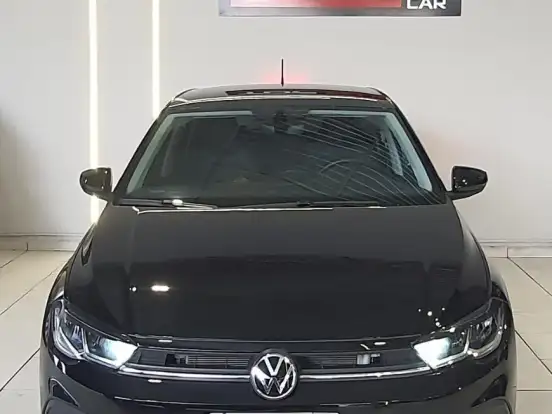 VOLKSWAGEN-POLO-1.0 170 TSI HIGHLINE AUTOMÁTICO VOLKSWAGEN-POLO-2024