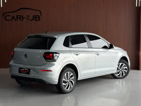 VOLKSWAGEN-POLO-2025