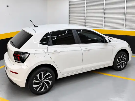 VOLKSWAGEN-POLO-1.0 170 TSI HIGHLINE AUTOMÁTICO VOLKSWAGEN-POLO-2024