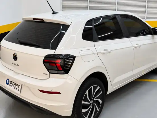 VOLKSWAGEN-POLO-1.0 170 TSI HIGHLINE AUTOMÁTICO VOLKSWAGEN-POLO-2024