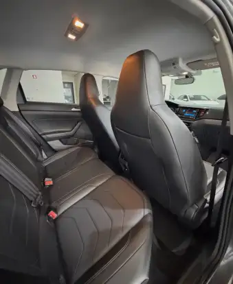 VOLKSWAGEN-POLO-2024