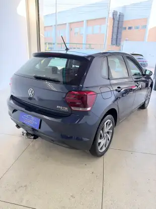 VOLKSWAGEN-POLO-1.0 200 TSI HIGHLINE AUTOMÁTICO VOLKSWAGEN-POLO-2019