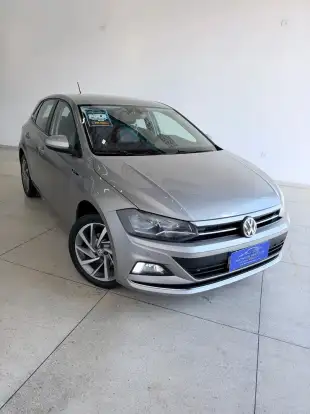 VOLKSWAGEN-POLO-2019