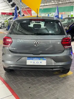 VOLKSWAGEN-POLO-2019