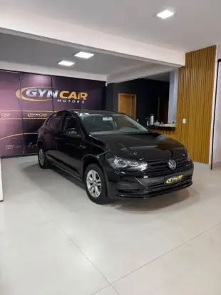 VOLKSWAGEN-POLO-2018