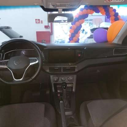 VOLKSWAGEN-POLO-2024