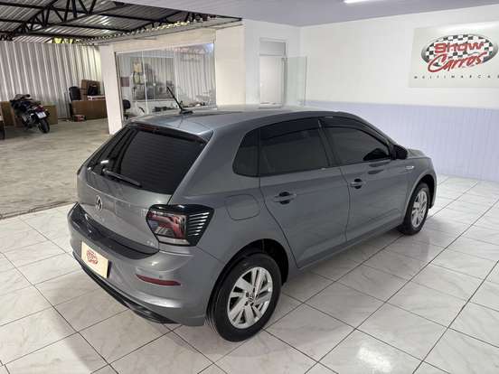 VOLKSWAGEN-POLO-2024