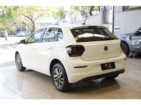 VOLKSWAGEN-POLO-2024