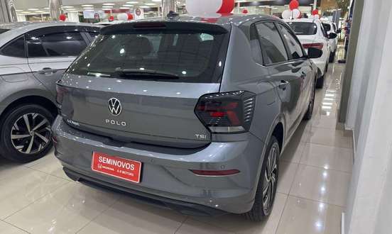 VOLKSWAGEN-POLO-2023
