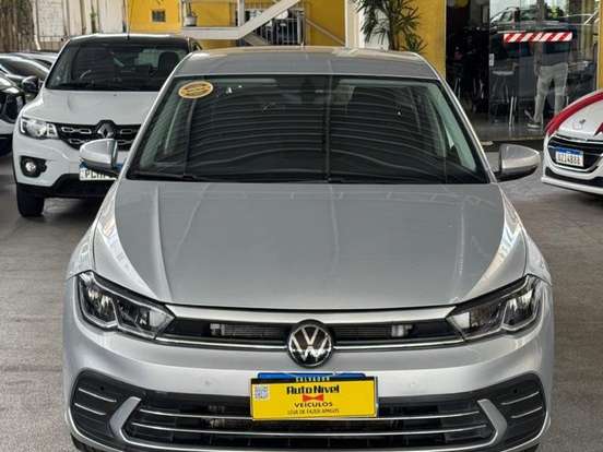 VOLKSWAGEN-POLO-1.0 170 TSI HIGHLINE AUTOMÁTICO VOLKSWAGEN-POLO-2024