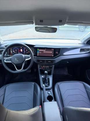 VOLKSWAGEN-POLO-2025