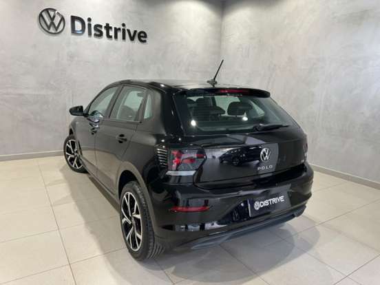 VOLKSWAGEN-POLO-1.0 170 TSI HIGHLINE AUTOMÁTICO VOLKSWAGEN-POLO-2023