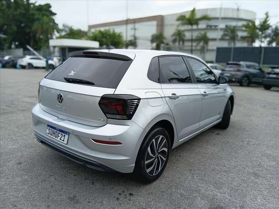 VOLKSWAGEN-POLO-2024