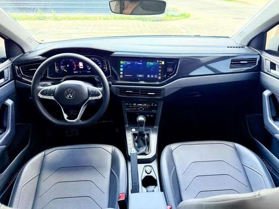 VOLKSWAGEN-POLO-2025