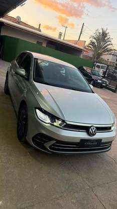 VOLKSWAGEN-POLO-2024