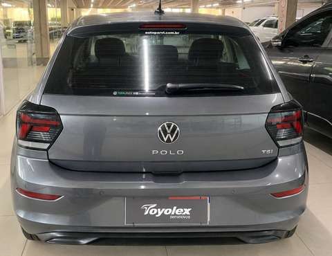 VOLKSWAGEN-POLO-1.0 170 TSI HIGHLINE AUTOMÁTICO VOLKSWAGEN-POLO-2023