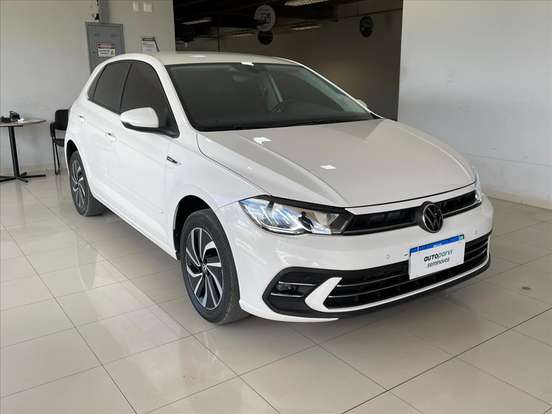 VOLKSWAGEN-POLO-2024