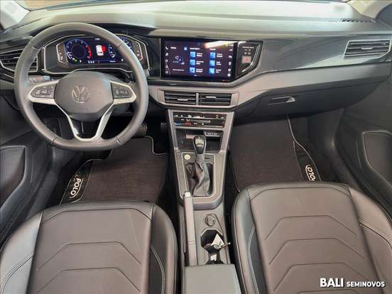 VOLKSWAGEN-POLO-2025
