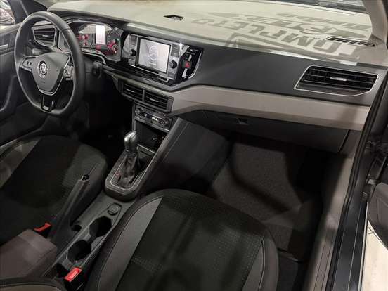 VOLKSWAGEN-POLO-1.0 200 TSI COMFORTLINE AUTOMÁTICO VOLKSWAGEN-POLO-2018