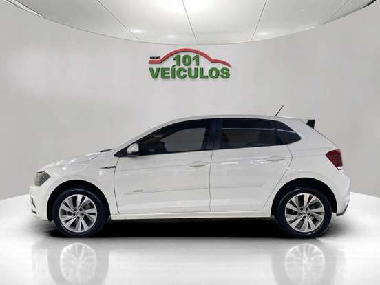 VOLKSWAGEN-POLO-1.0 200 TSI COMFORTLINE AUTOMÁTICO VOLKSWAGEN-POLO-2019