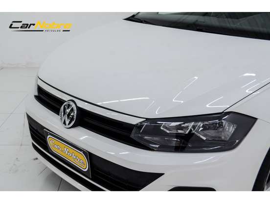 VOLKSWAGEN-POLO-2018