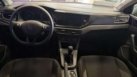 VOLKSWAGEN-POLO-2024