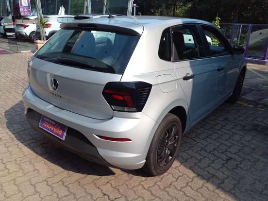 VOLKSWAGEN-POLO-2024