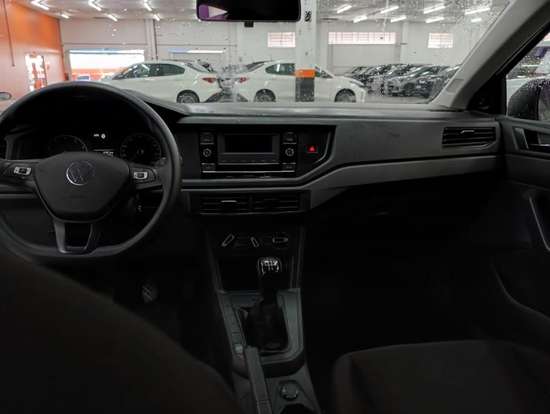 VOLKSWAGEN-POLO-2024