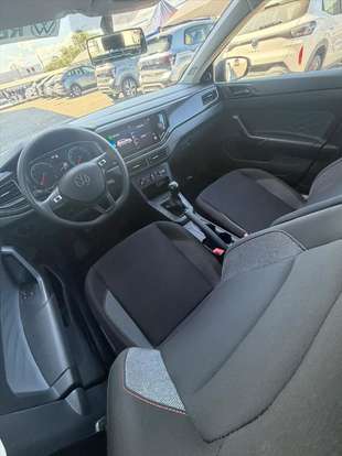 VOLKSWAGEN-POLO-2025