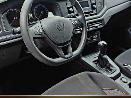 VOLKSWAGEN-POLO-2023