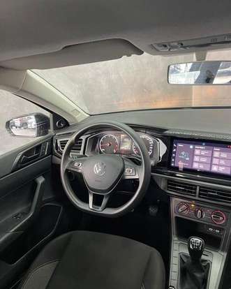 VOLKSWAGEN-POLO-2024