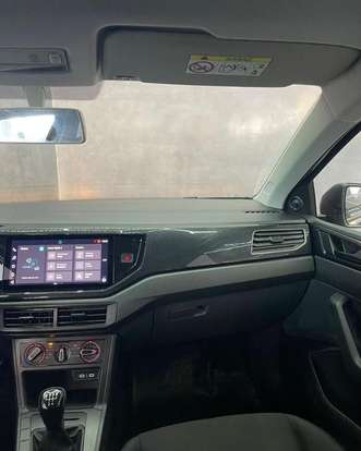 VOLKSWAGEN-POLO-2024