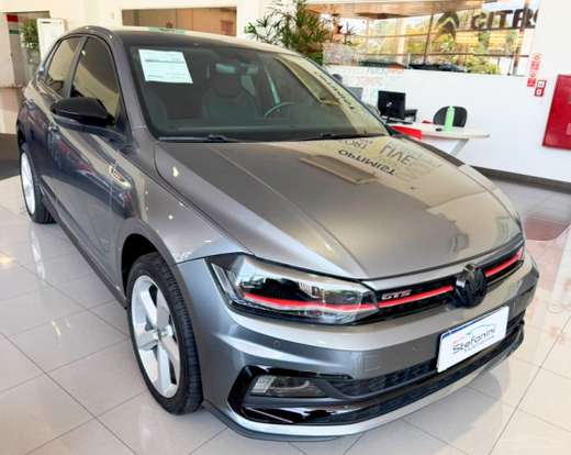 VOLKSWAGEN-POLO-2021