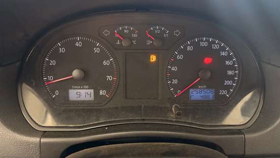 VOLKSWAGEN-POLO-2007