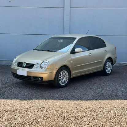 VOLKSWAGEN-POLO SEDAN-1.6 8V GASOLINA 4P MANUAL VOLKSWAGEN-POLO SEDAN-2004