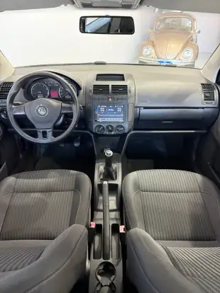 VOLKSWAGEN-POLO SEDAN-2013