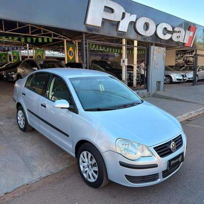 VOLKSWAGEN-POLO SEDAN-2009