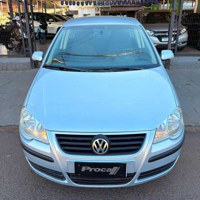 VOLKSWAGEN-POLO SEDAN-2009