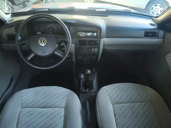 VOLKSWAGEN-SANTANA-2004