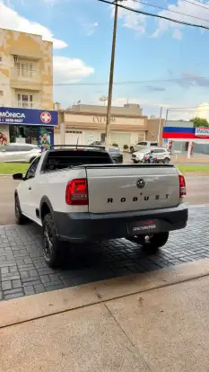 VOLKSWAGEN-SAVEIRO-2020