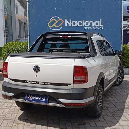 VOLKSWAGEN-SAVEIRO-2020