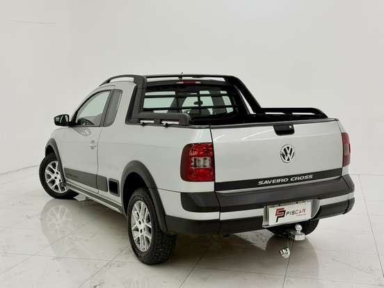 VOLKSWAGEN-SAVEIRO-2014