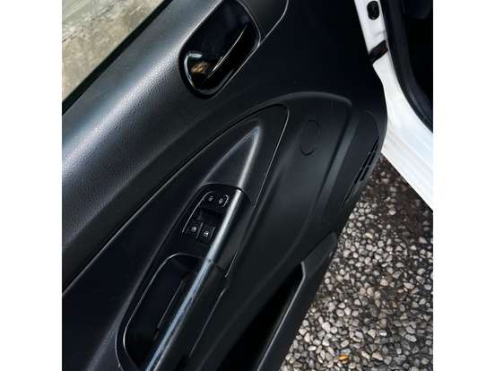 VOLKSWAGEN-SAVEIRO-1.6 MSI ROBUST CD 8V FLEX 2P MANUAL VOLKSWAGEN-SAVEIRO-2021