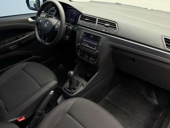 VOLKSWAGEN-SAVEIRO-1.6 MSI TRENDLINE CS 16V FLEX 2P MANUAL VOLKSWAGEN-SAVEIRO-2022