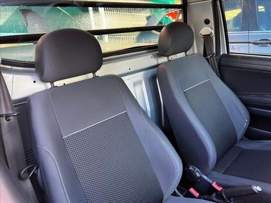 VOLKSWAGEN-SAVEIRO-2019