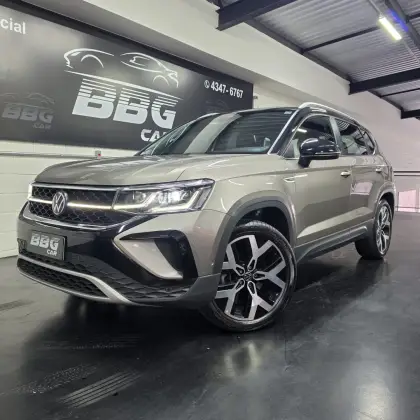 VOLKSWAGEN TAOS 1.4 250 TSI TOTAL FLEX HIGHLINE AUTOMÁTICO
