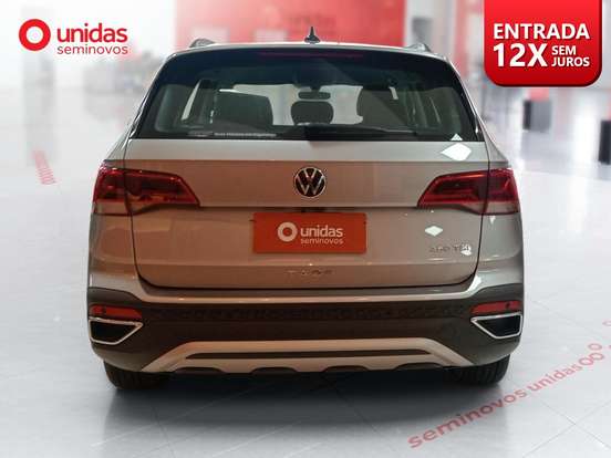 VOLKSWAGEN-TAOS-2023