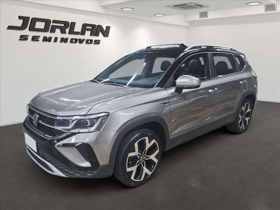 VOLKSWAGEN-TAOS-2023