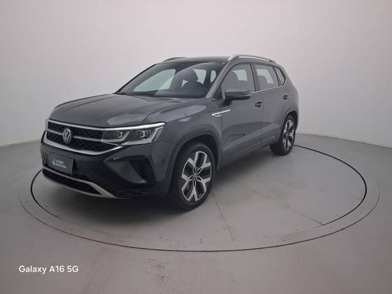 VOLKSWAGEN TAOS 1.4 250 TSI TOTAL FLEX HIGHLINE AUTOMÁTICO
